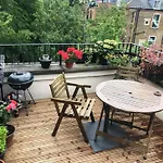 Metropolitan Tranquility: Chic Flat Regent\'S Park